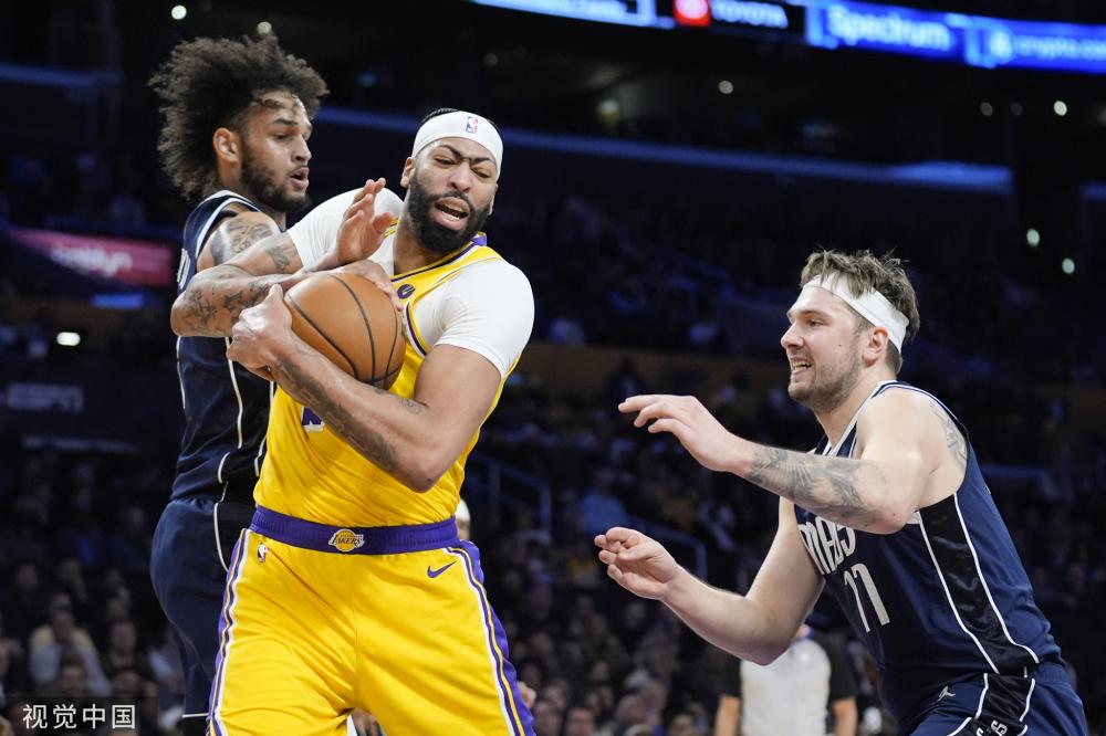 约基奇用自 约基奇用自