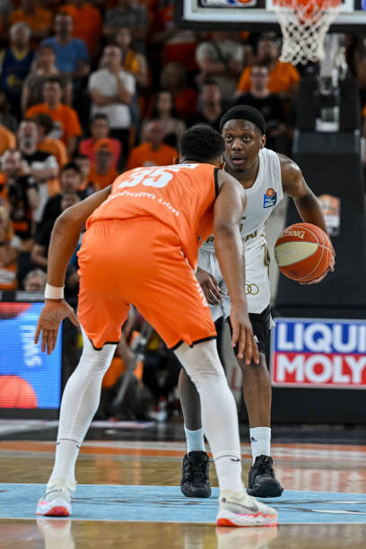 完成比赛 完成比赛