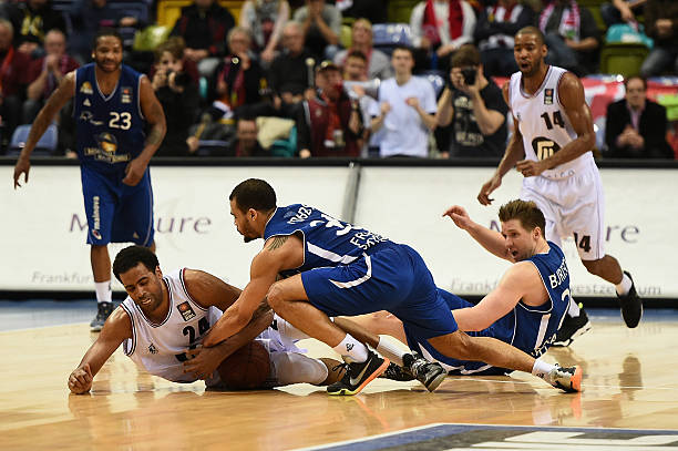 通过这样的 通过这样的