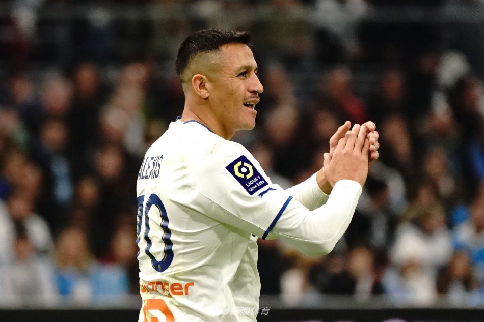 [天下足球]拜仁慕尼黑锁定半程冠军.