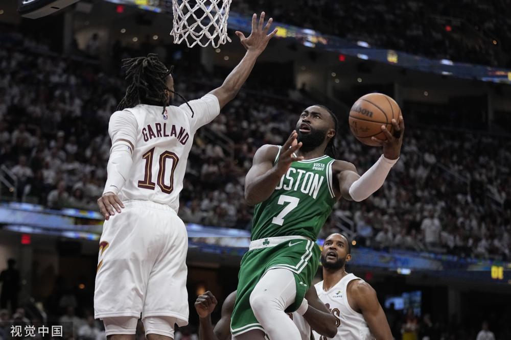 【2025年度十佳扣篮】年度扣篮盛宴来了！ # 篮球