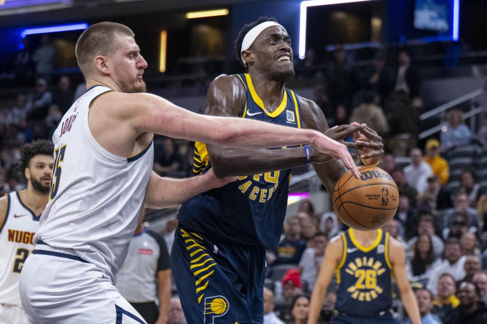 中国女足2-3苏格兰女足，张琳艳、吴澄舒互相传射，豪厄特吊射双响